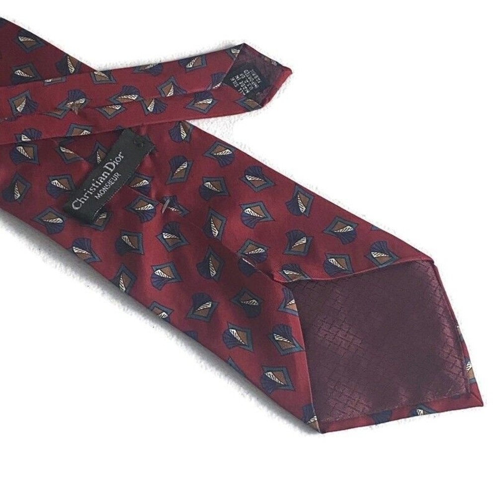 CHRISTIAN DIOR MONSIEUR Mens Red Silk Neck Tie Size One Size Geometric USA